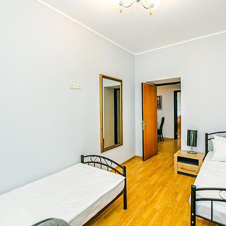 Azneft Royal Suite Apartment Sea View Baku Ngoại thất bức ảnh