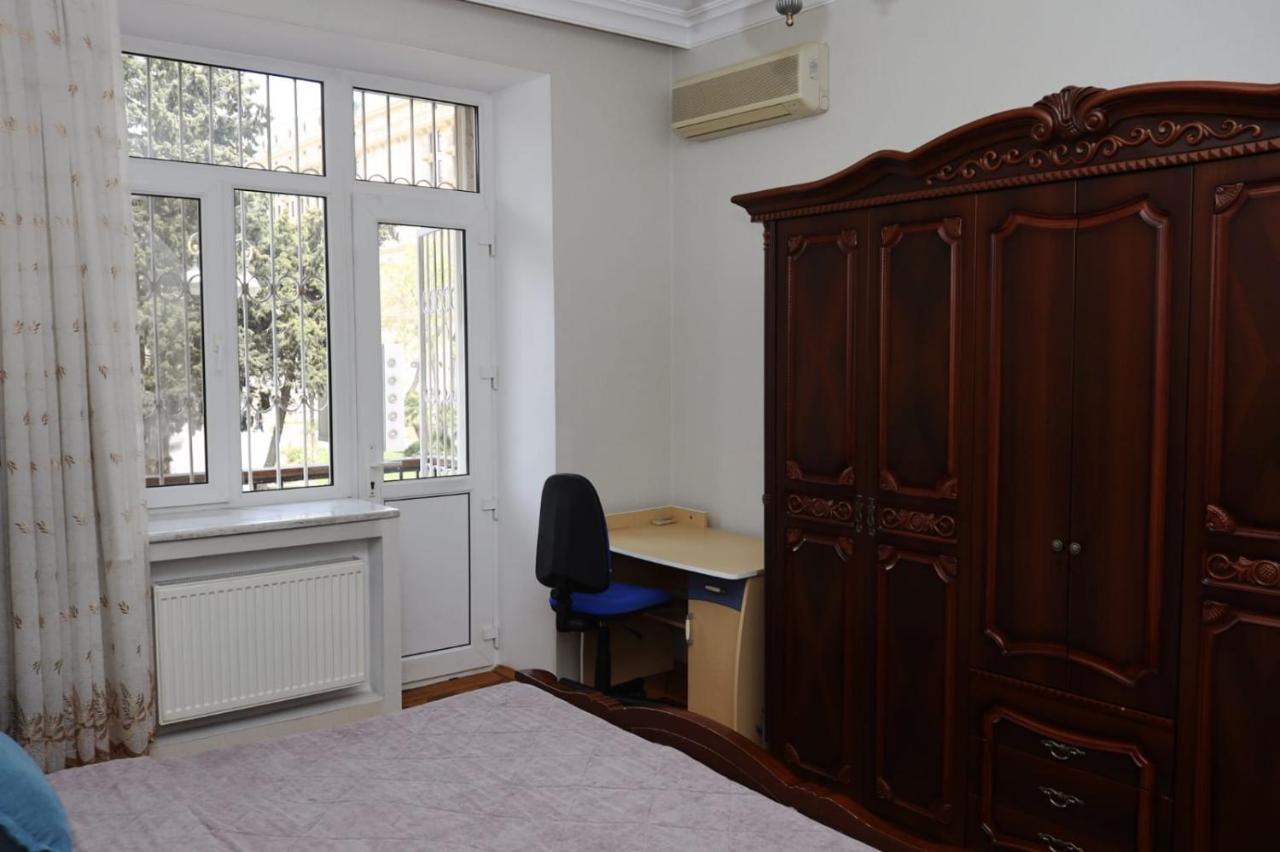 Azneft Royal Suite Apartment Sea View Baku Ngoại thất bức ảnh