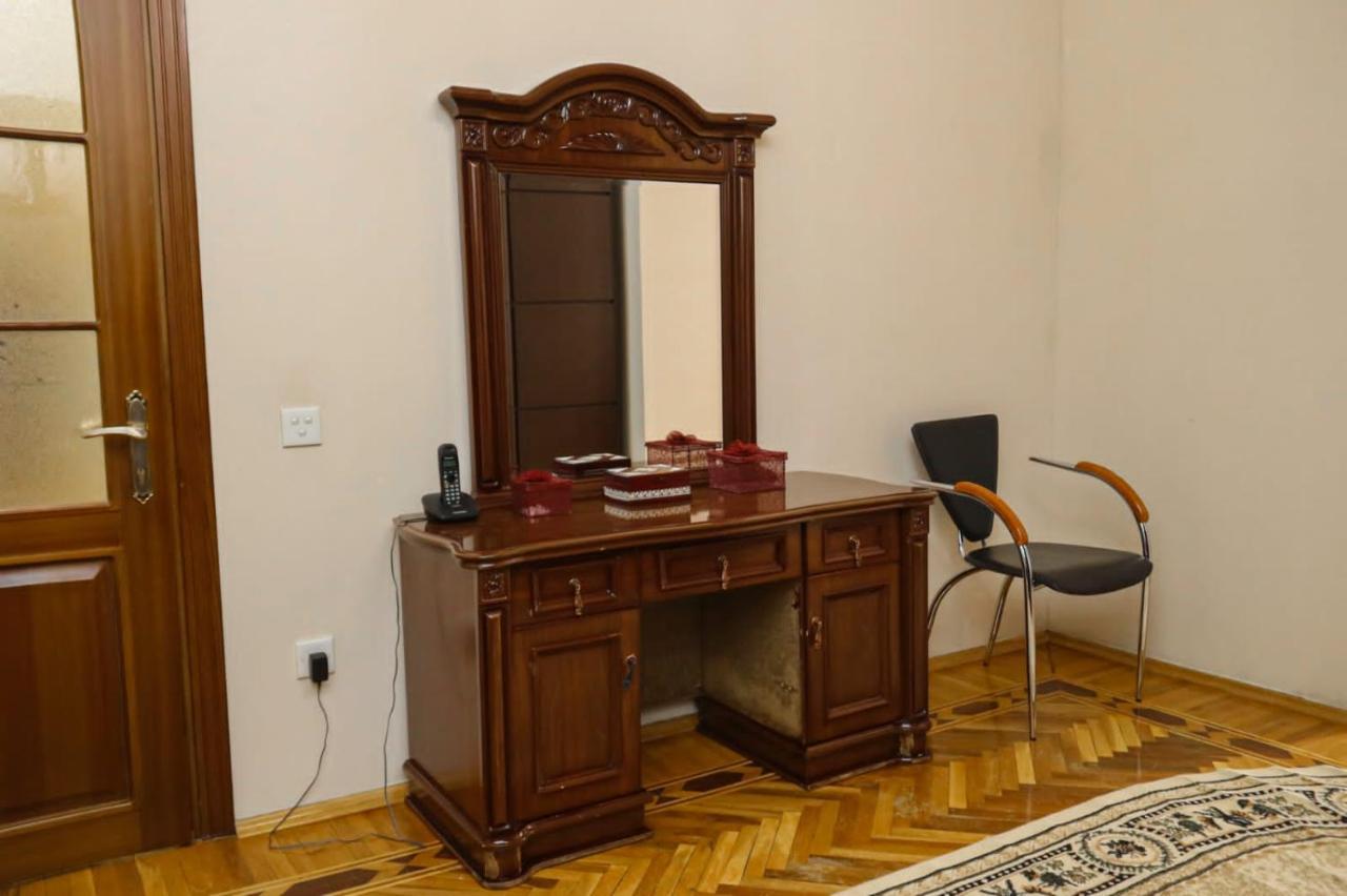 Azneft Royal Suite Apartment Sea View Baku Ngoại thất bức ảnh