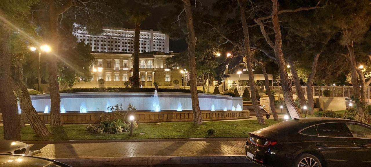 Azneft Royal Suite Apartment Sea View Baku Ngoại thất bức ảnh