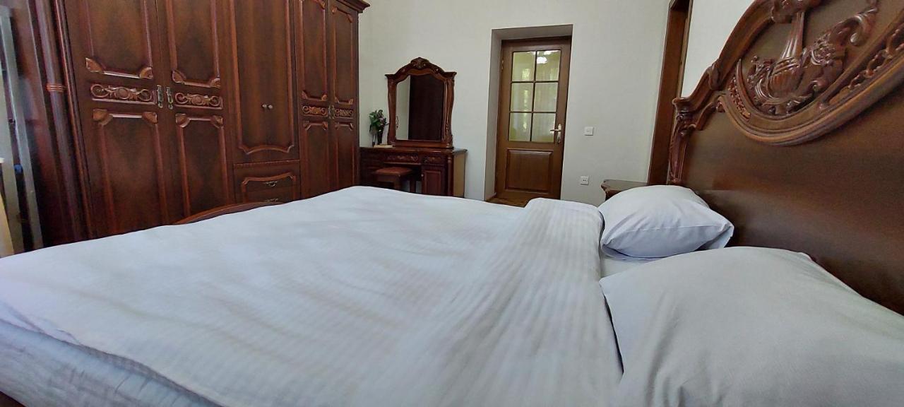 Azneft Royal Suite Apartment Sea View Baku Ngoại thất bức ảnh