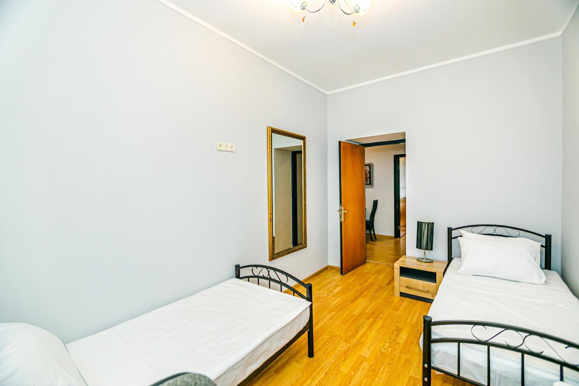 Azneft Royal Suite Apartment Sea View Baku Ngoại thất bức ảnh