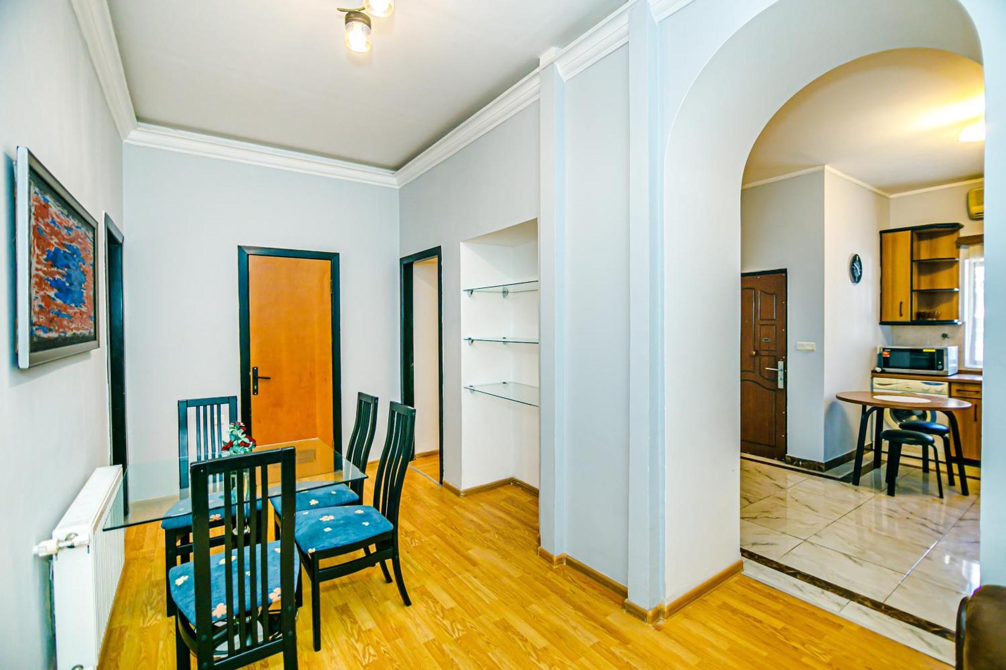 Azneft Royal Suite Apartment Sea View Baku Ngoại thất bức ảnh